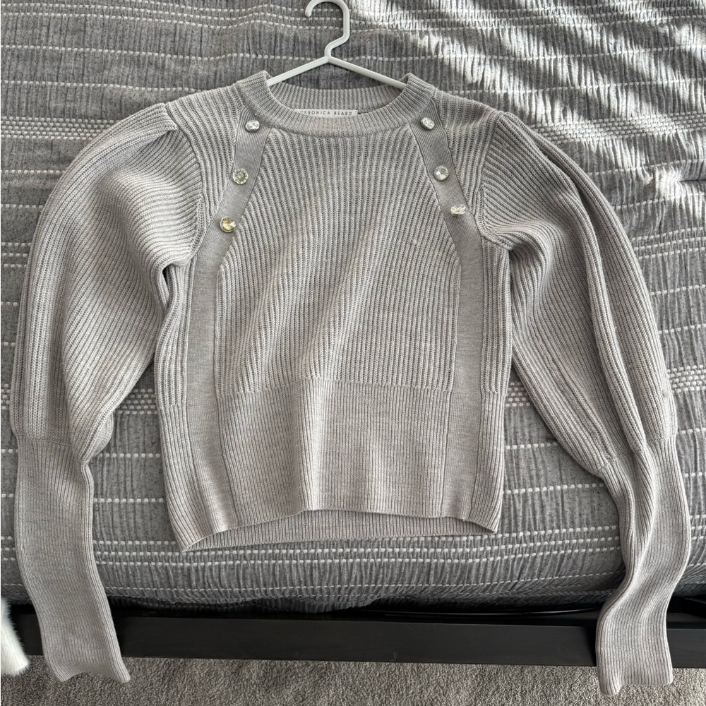 Elegant Gray Women's Sweater